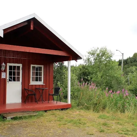 Lofoten Camp אכסניה