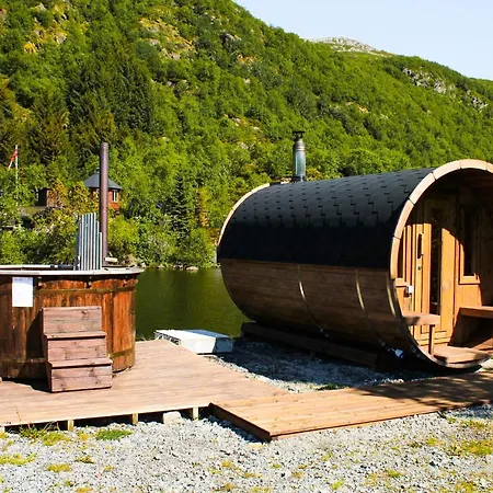 ロッジ Lofoten Camp